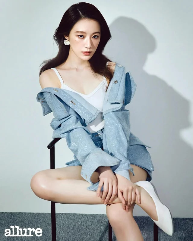 &ldquo;3 mỹ nh&acirc;n EQ thấp nhất showbiz&rdquo;: C&ocirc;ng ch&uacute;a Kpop chưa bị gh&eacute;t bằng ca sĩ n&agrave;y- Ảnh 10.