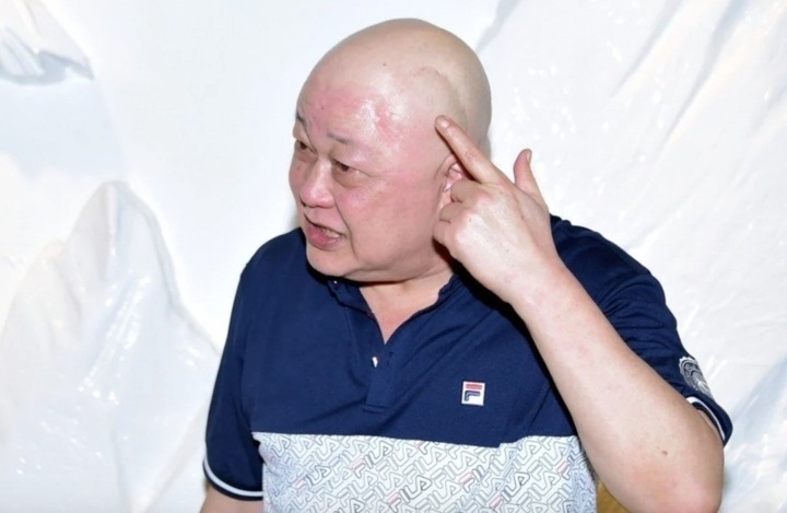 "Bao C&ocirc;ng kinh điển nhất m&agrave;n ảnh": 3 lần tho&aacute;t cửa tử, U80 sống k&iacute;n tiếng- Ảnh 2.