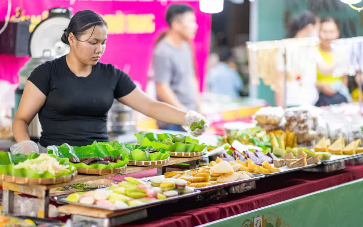 Th&agrave;nh phố Hồ Ch&iacute; Minh v&agrave;o top 10 điểm đến ẩm thực hấp dẫn nhất thế giới - Ảnh 1.