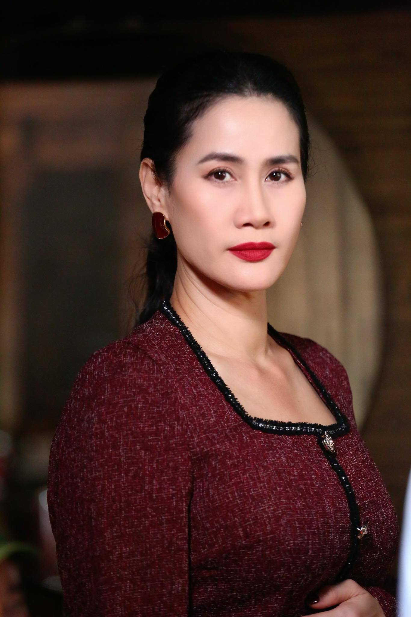 Mỹ nh&acirc;n Việt duy nhất thừa nhận m&igrave;nh ngo&agrave;i đời nham hiểm như trong phim, netizen mặc kệ &ldquo;miễn đẹp l&agrave; được&rdquo;- Ảnh 1.