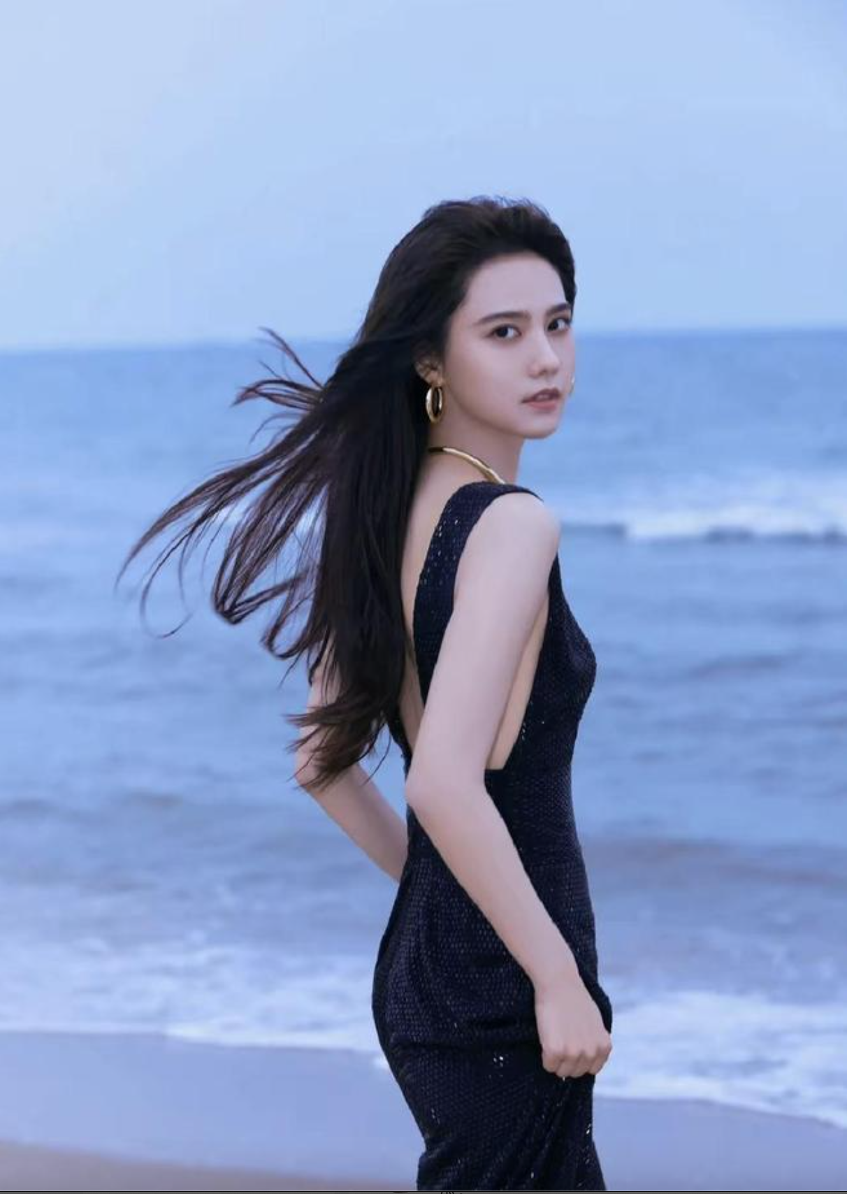 Nhìn dung nhan này mới hiểu “phong tình vạn chủng” là gì: Vừa lả lơi vừa sang chảnh, ngũ quan hoàn hảo không tỳ vết- Ảnh 13. Nhìn dung nhan này mới hiểu “phong tình vạn chủng” là gì: Vừa lả lơi vừa sang chảnh, ngũ quan hoàn hảo không tỳ vết- Ảnh 13.