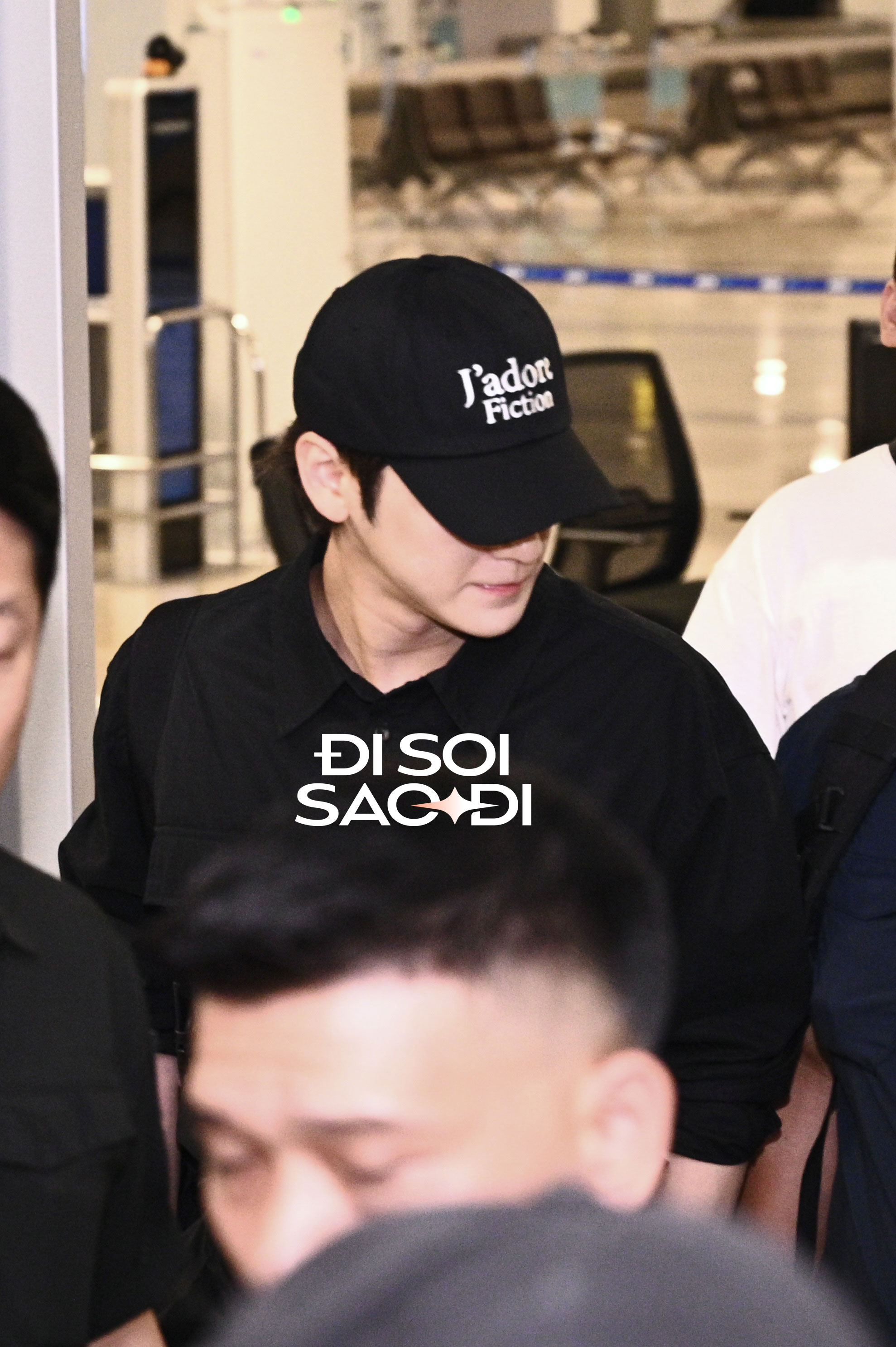 Kim Bum ở Việt Nam đ&acirc;y rồi: Điển trai hết chỗ ch&ecirc;, xứng danh "nam thần thanh xu&acirc;n" của cả 1 thế hệ- Ảnh 5.