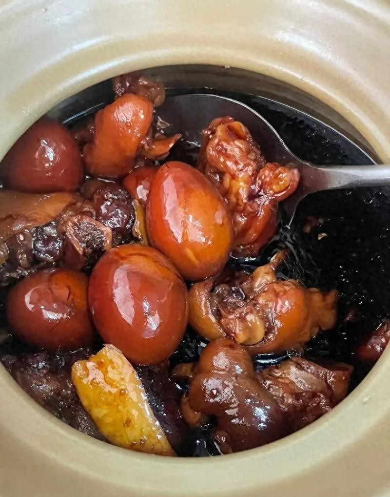 Phụ nữ muốn chống l&atilde;o h&oacute;a v&agrave; đẹp l&ecirc;n từng ng&agrave;y h&atilde;y thường xuy&ecirc;n ăn 4 m&oacute;n "gi&uacute;p trẻ đẹp"- Ảnh 6.