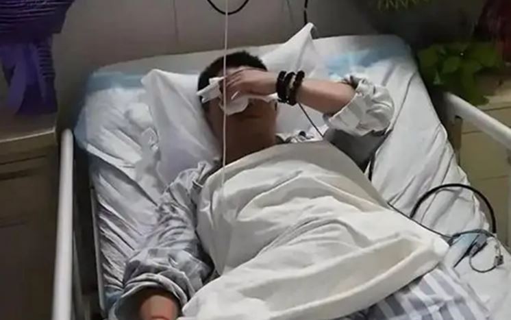 Người phụ nữ 26 tuổi tử vong sau khi đau bụng dữ dội, b&aacute;c sĩ chỉ r&otilde; th&oacute;i quen "cực độc" - Ảnh 3.