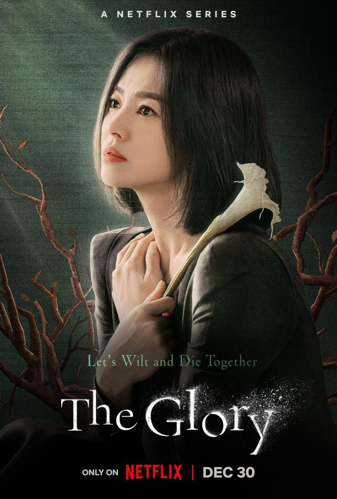 Tr&ograve;n 7 năm Song - Song ly h&ocirc;n: Song Hye Kyo t&aacute;i sinh th&agrave;nh nữ ho&agrave;ng, Song Joong Ki "c&ograve;n c&aacute;i nịt"- Ảnh 2.