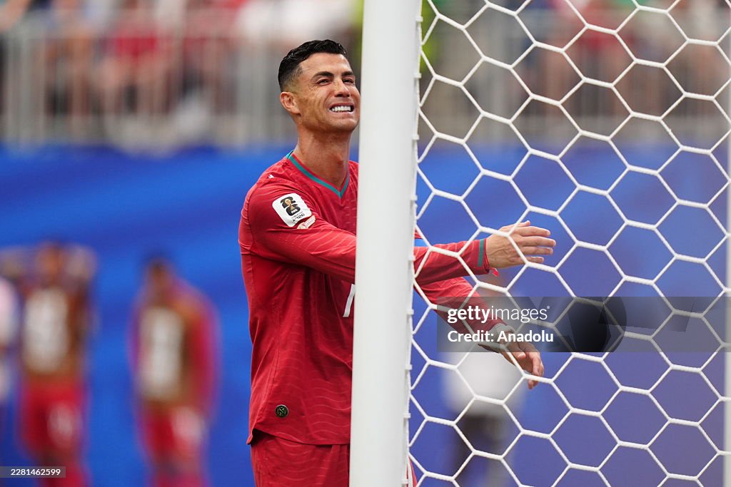 Ronaldo đ&aacute; ch&iacute;nh hay dự bị?  - Ảnh 2.