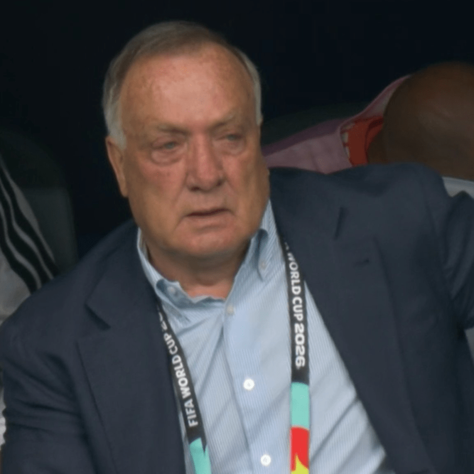 Đàn ông thay nhau khóc ở World Cup 2026- Ảnh 5. Đàn ông thay nhau khóc ở World Cup 2026- Ảnh 5.