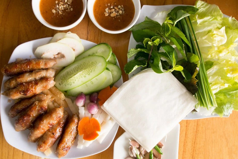 Việt Nam c&oacute; th&agrave;nh phố m&aacute;t lạnh cao 900m: Nơi ra đời 108 l&aacute; thư t&igrave;nh Trịnh C&ocirc;ng Sơn, nay lại g&acirc;y sốt với cổng trời của Sơn T&ugrave;ng M-TP - Ảnh 17.