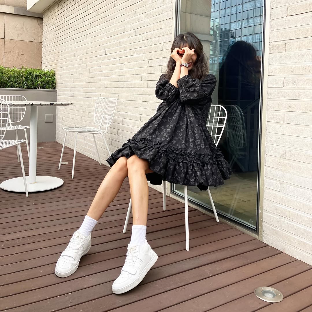 "Bạch nguyệt quang" c&oacute; nụ cười đẹp nhất xứ Kim Chi: Nhan sắc v&agrave; style U40 vẫn đủ sức chấp mọi thế hệ - Ảnh 10.
