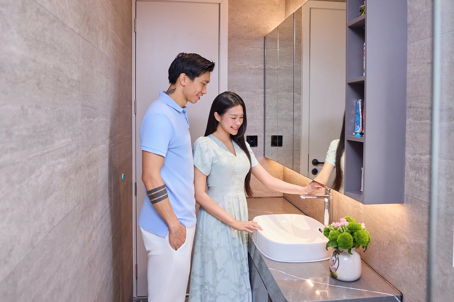 Trai t&agrave;i cưới g&aacute;i giỏi: Cặp đ&ocirc;i Vbiz khiến nhiều người ngưỡng mộ, vừa tậu biệt thự chục tỷ đẹp từng centimet- Ảnh 15.
