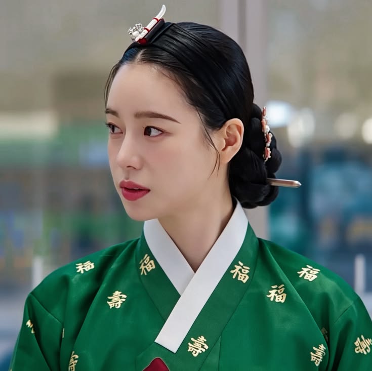 Lee Do Hyun bị đ&ograve;i đuổi khỏi H&agrave;n Quốc v&igrave; Lim Ji Yeon- Ảnh 3.