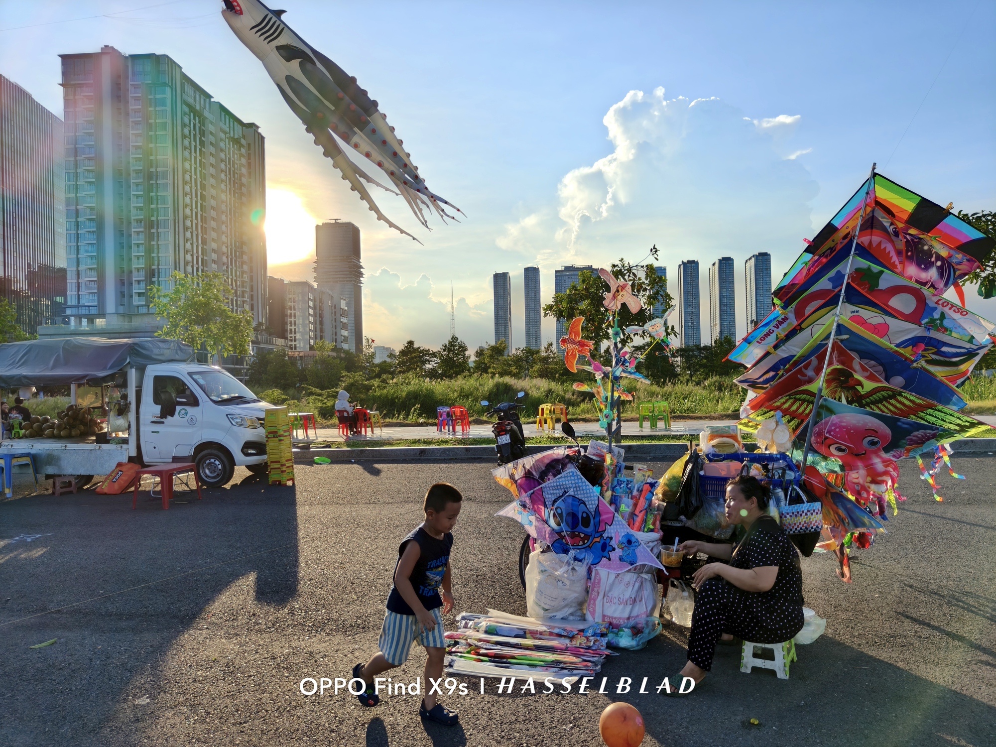 OPPO Find X9s: Chiếc flagship nhỏ gọn cho những chuyến đi nhiều cảm xúc - Ảnh 15. OPPO Find X9s: Chiếc flagship nhỏ gọn cho những chuyến đi nhiều cảm xúc - Ảnh 15.