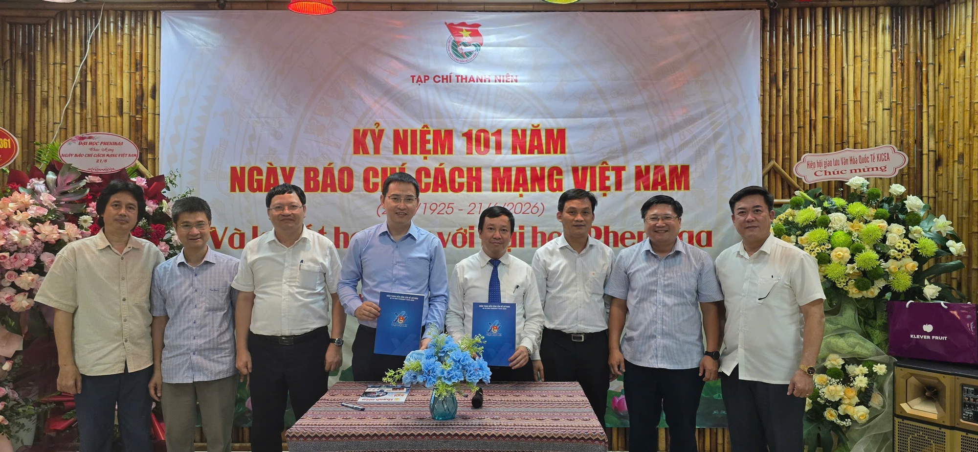 Tạp ch&iacute; Thanh ni&ecirc;n kỷ niệm 101 năm Ng&agrave;y b&aacute;o ch&iacute; c&aacute;ch mạng Việt Nam v&agrave; k&yacute; kết hợp t&aacute;c với Đại học Phenikaa - Ảnh 5.