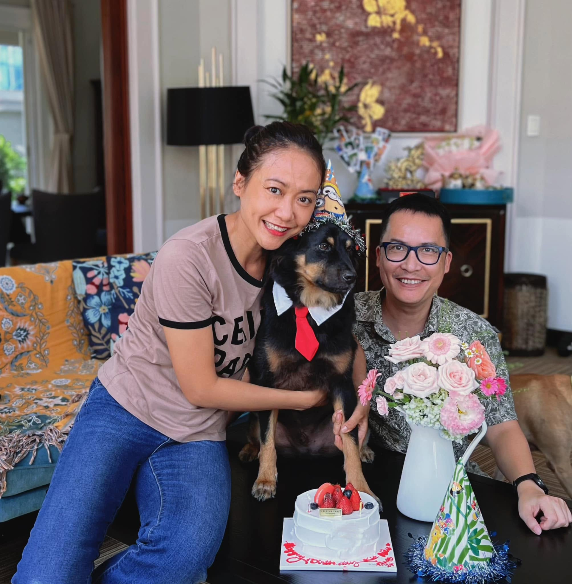 Nữ nghệ sĩ đ&igrave;nh đ&aacute;m cưới doanh nh&acirc;n c&oacute; con ri&ecirc;ng: 17 năm kh&ocirc;ng sinh con, chồng chăm s&oacute;c khi bị bệnh- Ảnh 5.