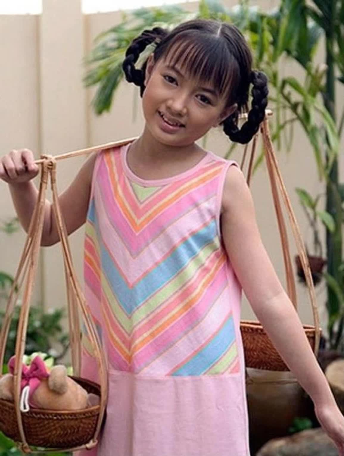 Sao nữ Vbiz ai cũng biết mặt v&agrave; chồng kỹ sư b&iacute; mật tổ chức lễ cưới ở nh&agrave; thờ v&agrave;o s&aacute;ng nay- Ảnh 6.