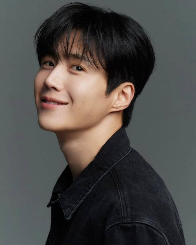 Kim Seon Ho - Go Youn Jung lộ bằng chứng hẹn h&ograve;- Ảnh 5.