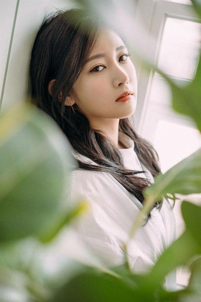 Mỹ nhân T-ara chăm sóc, cổ vũ chồng cầu thủ giữa biến cố World Cup- Ảnh 5. Mỹ nhân T-ara chăm sóc, cổ vũ chồng cầu thủ giữa biến cố World Cup- Ảnh 5.