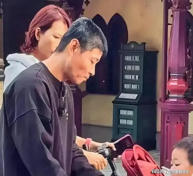 Kh&ocirc;ng thể nhận ra 1 Anh Trai Vượt Ng&agrave;n Ch&ocirc;ng Gai sau chuyến du lịch đối diện cửa tử, rệu r&atilde; tới mức đi lại run rẩy- Ảnh 3.