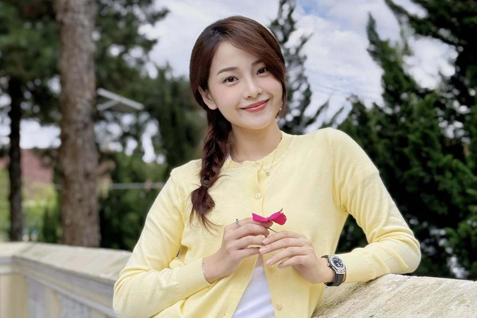 Mỹ nhân Việt bị cắt vai đúng 1 ngày trước khi phim công chiếu, biến mất khỏi showbiz ở tuổi 17 bây giờ ra sao?- Ảnh 6. Mỹ nhân Việt bị cắt vai đúng 1 ngày trước khi phim công chiếu, biến mất khỏi showbiz ở tuổi 17 bây giờ ra sao?- Ảnh 6.
