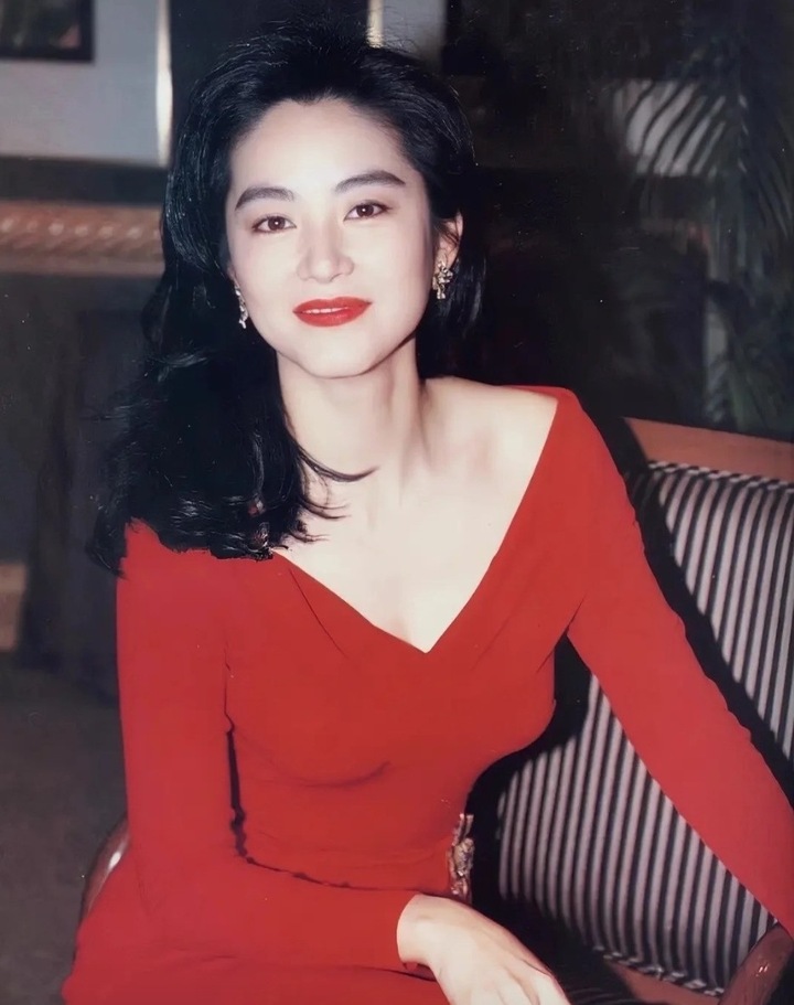 Cuộc sống xa hoa b&ecirc;n chồng tỷ ph&uacute; của "đệ nhất mỹ nh&acirc;n ch&acirc;u &Aacute;"- Ảnh 1.