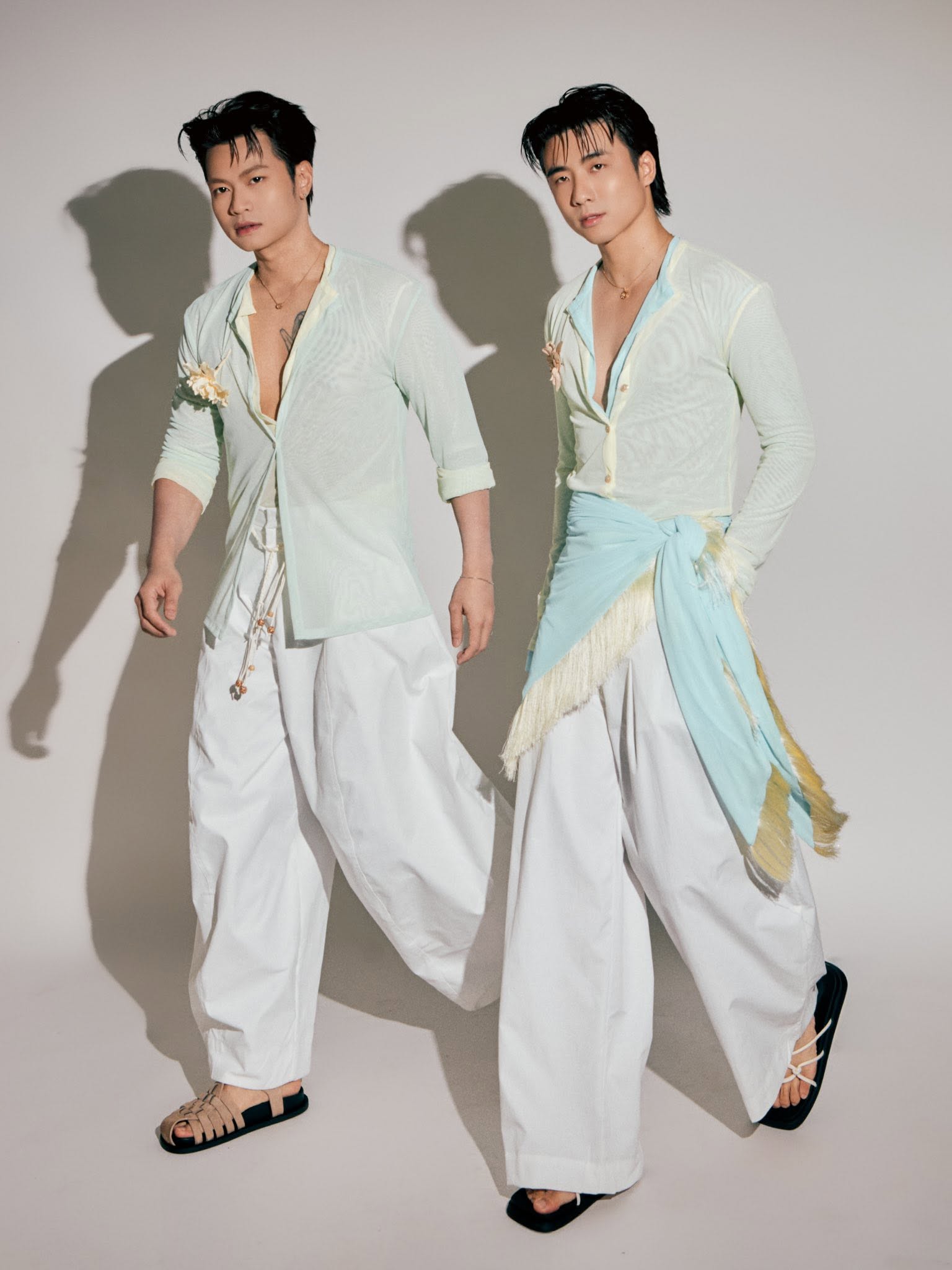 Couple Ninh Dương l&ecirc;n đồ dự fashion show bị ch&ecirc; như "mặc &aacute;o chống nắng rẻ tiền"- Ảnh 2.