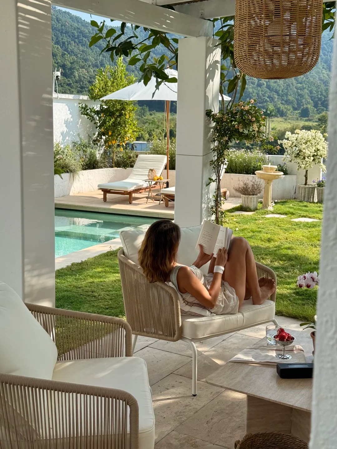 Căn biệt thự 850m2 b&ecirc;n hồ, tiện nghi như resort kh&eacute;p k&iacute;n của người phụ nữ kh&ocirc;ng đi l&agrave;m, kh&ocirc;ng kết h&ocirc;n - Ảnh 19.