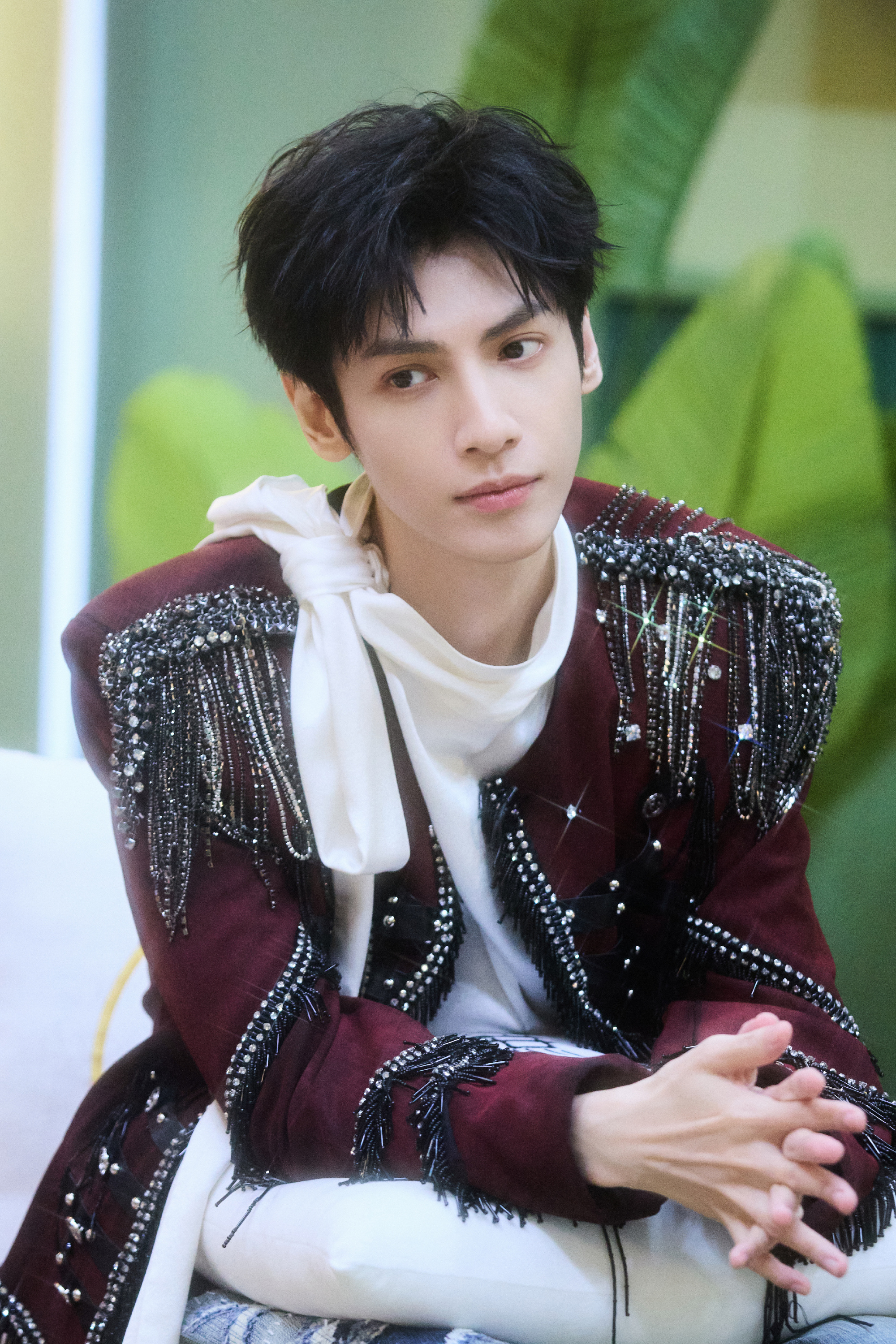 Từng l&agrave; mỹ nam cổ trang vạn người m&ecirc;, nam thần một thời giờ ngậm ng&ugrave;i thất nghiệp 9 th&aacute;ng v&igrave;&hellip; qu&aacute; gầy- Ảnh 1.