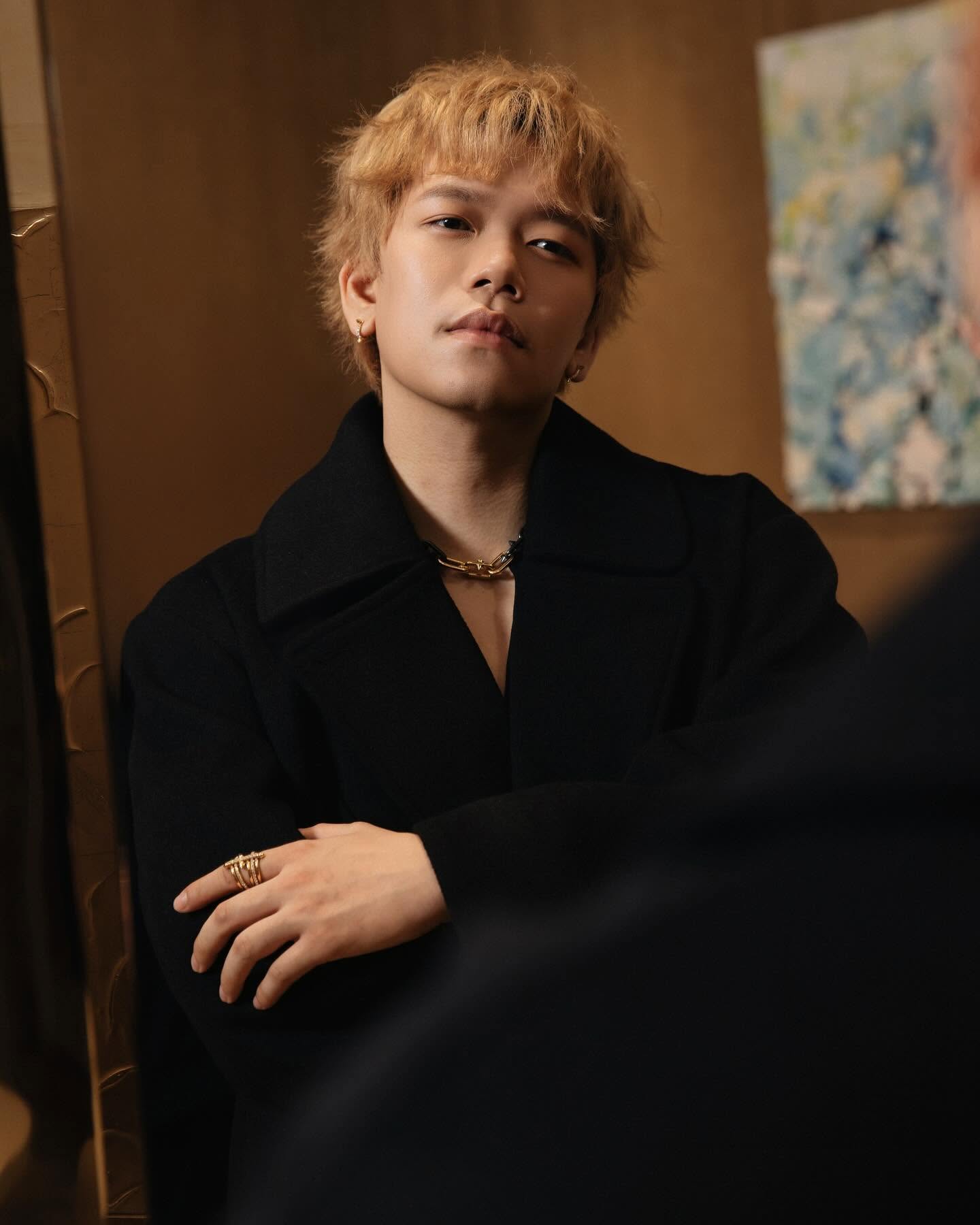 Người vừa cầu h&ocirc;n Quỳnh Anh Shyn c&oacute; profile khủng cỡ n&agrave;o?- Ảnh 4.