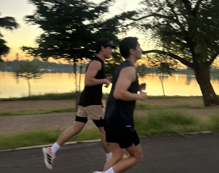 Người đ&agrave;n &ocirc;ng 51 tuổi đột ngột tử vong sau khi chạy 6km mỗi ng&agrave;y, b&aacute;c sĩ khẳng định: Đừng l&agrave;m 5 điều khi chạy bộ! - Ảnh 3.