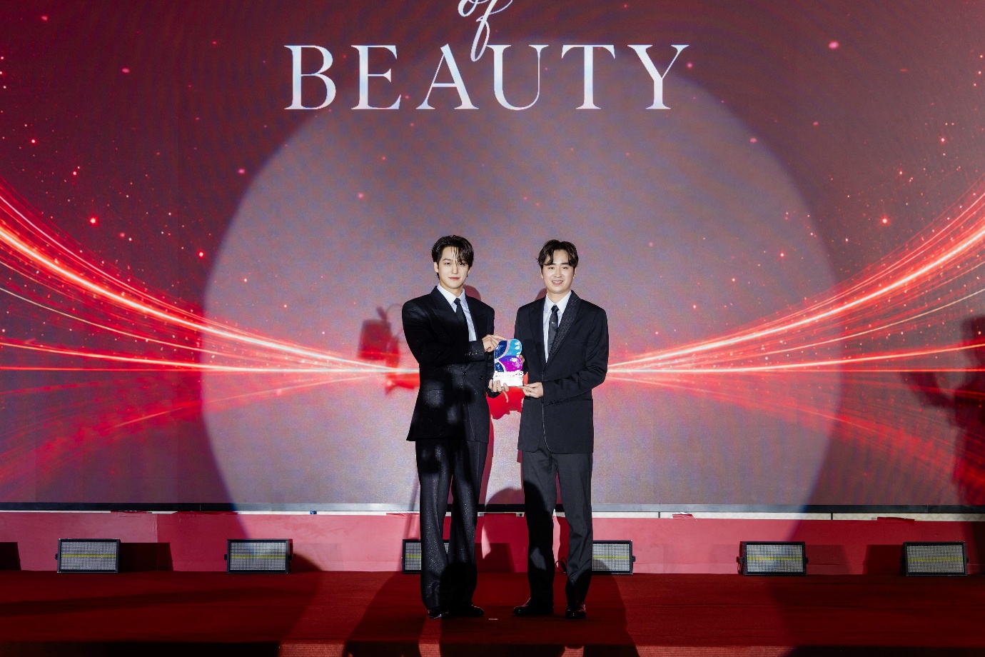 Beauty Awards 2026 gọi t&ecirc;n những dấu ấn nổi bật tại Beauty Summit - Ảnh 2.