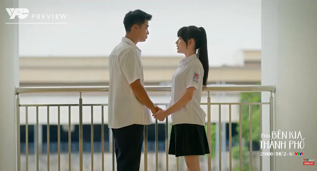 Nữ sinh g&acirc;y ức chế nhất hiện tại: C&ograve;n &iacute;t tuổi đ&atilde; mưu m&ocirc; nham hiểm, ai nh&igrave;n cũng thấy &aacute;c cảm- Ảnh 1.