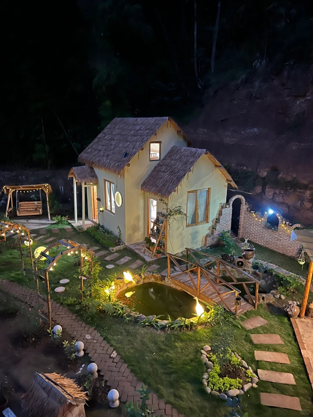 Từ b&atilde;i đất hoang th&agrave;nh nh&agrave; cổ t&iacute;ch 14m2 gi&aacute; 70 triệu- Ảnh 6.