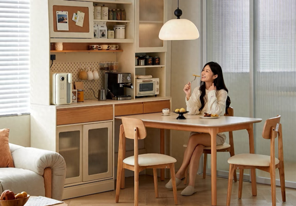 Bỏ b&agrave;n ăn truyền thống, căn hộ nhỏ bỗng rộng th&ecirc;m v&agrave;i m&eacute;t vu&ocirc;ng: Xu hướng mới đang được nhiều gia đ&igrave;nh trẻ y&ecirc;u th&iacute;ch - Ảnh 1.