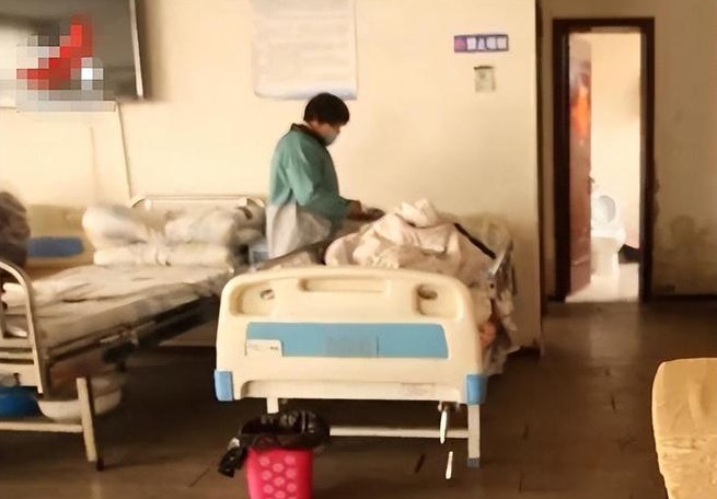Cả đời sống c&ocirc; độc, cụ &ocirc;ng để lại hơn 8 tỷ đồng: 4 người con biệt t&iacute;ch 60 năm đồng loạt xuất hiện - Ảnh 2.