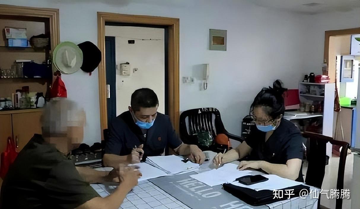 Cả đời sống c&ocirc; độc, cụ &ocirc;ng để lại hơn 8 tỷ đồng: 4 người con biệt t&iacute;ch 60 năm đồng loạt xuất hiện - Ảnh 4.