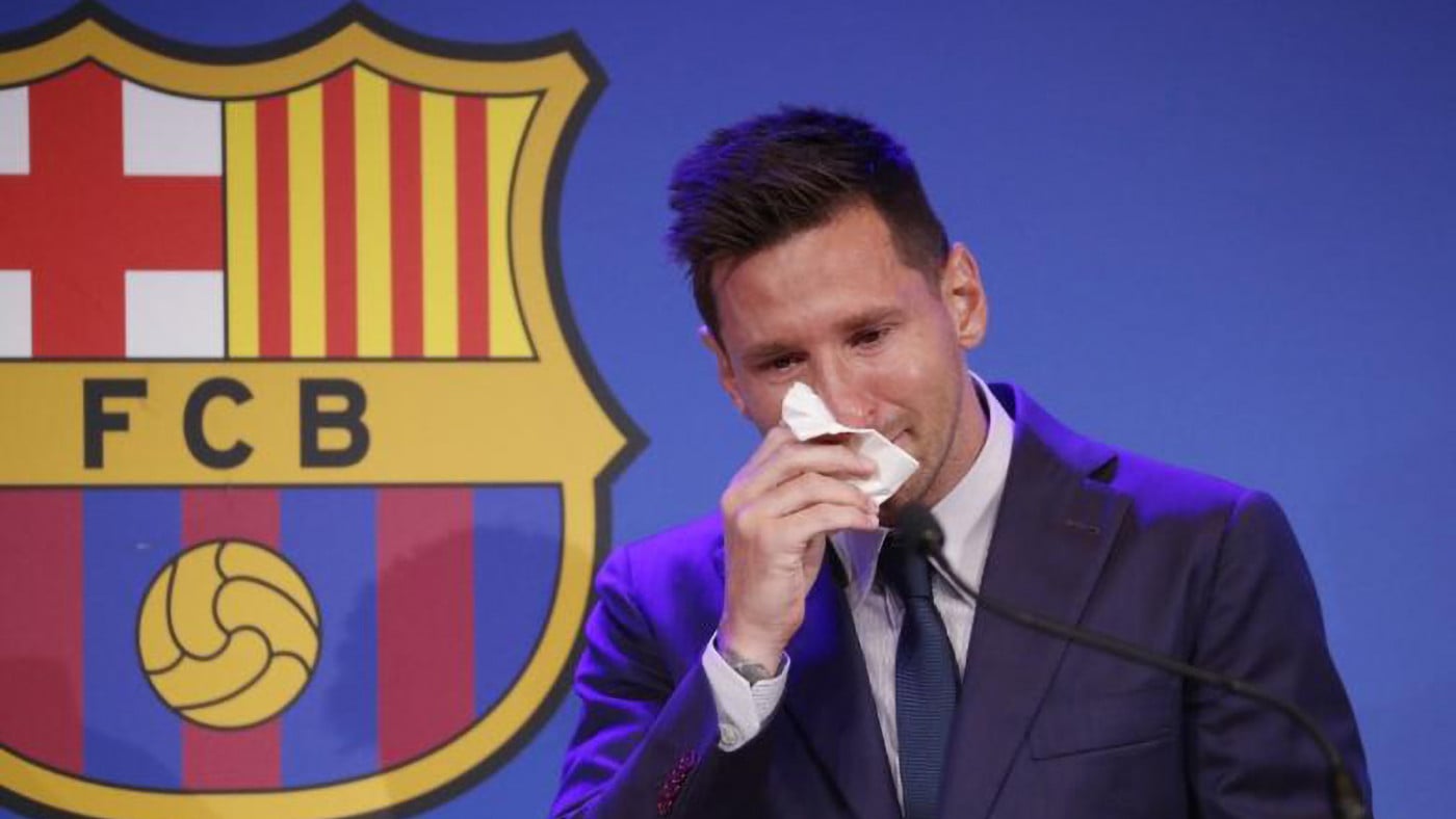 Tờ giấy thấm nước mắt của Messi c&oacute; gi&aacute; bao nhi&ecirc;u? - Ảnh 2.