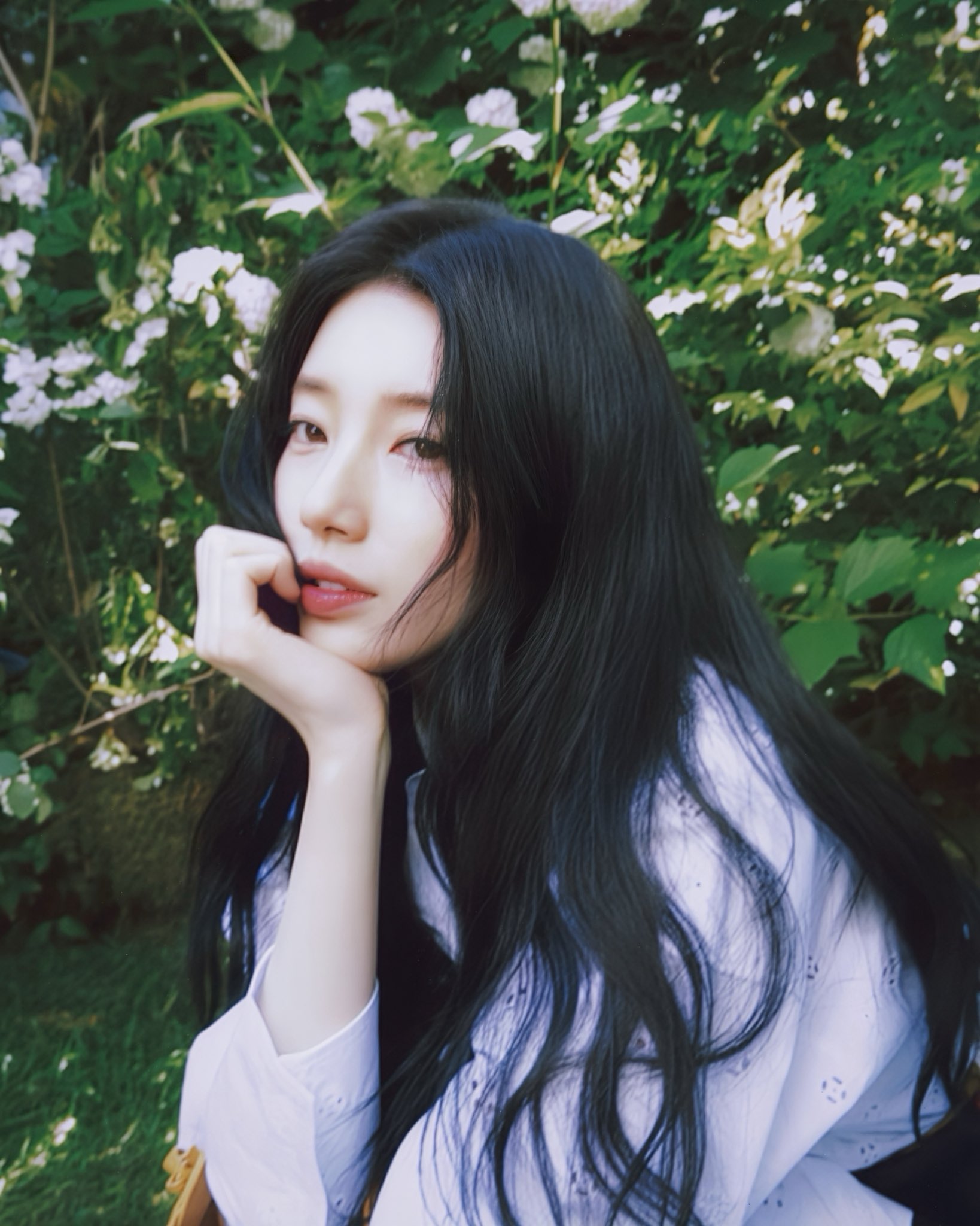 4 trụ cột nhan sắc showbiz: Sang chảnh cỡ Jennie vẫn chịu thua "nhan sắc ng&agrave;n năm c&oacute; một"- Ảnh 4.