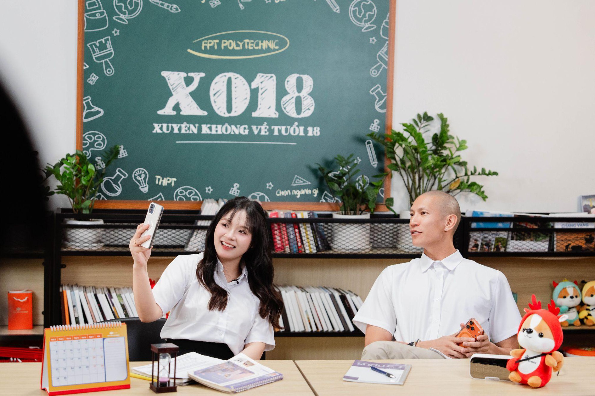 Kh&ocirc;ng phải l&agrave; một game thủ, Gen Z học ng&agrave;nh g&igrave; để lọt v&agrave;o &ldquo;mắt xanh&rdquo; của &ocirc;ng lớn Esports TK Nguyễn - Ảnh 2.