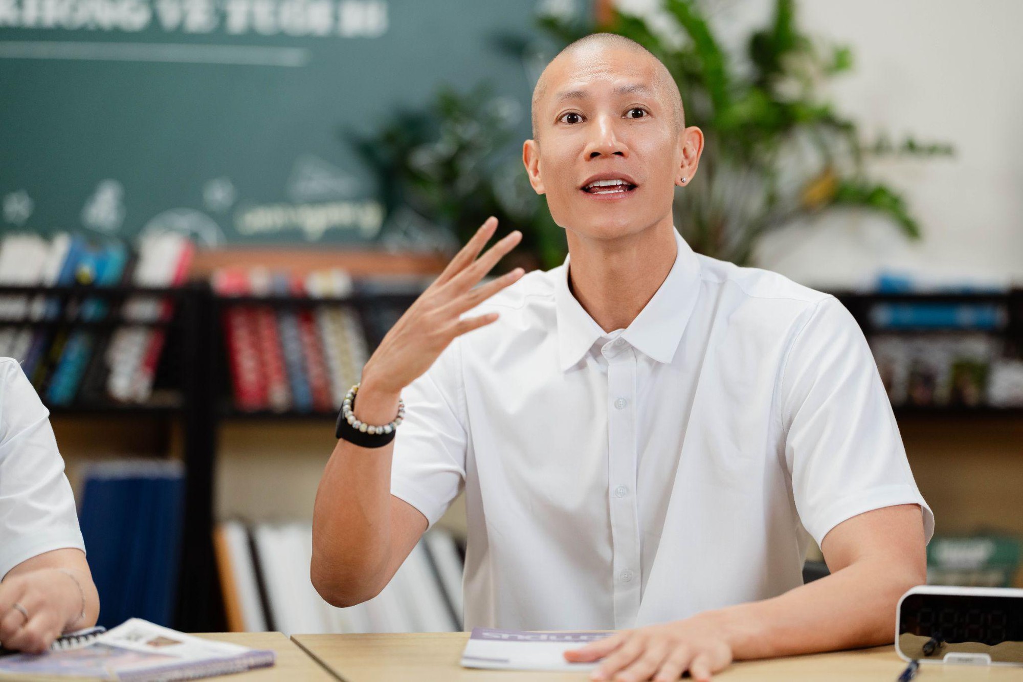Kh&ocirc;ng phải l&agrave; một game thủ, Gen Z học ng&agrave;nh g&igrave; để lọt v&agrave;o &ldquo;mắt xanh&rdquo; của &ocirc;ng lớn Esports TK Nguyễn - Ảnh 3.