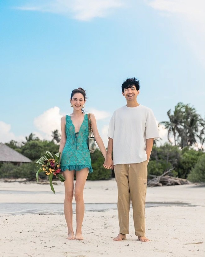 Ma nữ đẹp nhất Th&aacute;i Lan v&agrave; chồng t&agrave;i tử rạn nứt sau 9 th&aacute;ng cưới: Nh&agrave; g&aacute;i tuy&ecirc;n bố kh&ocirc;ng muốn sinh con, c&ograve;n đột ngột x&oacute;a sổ MXH?- Ảnh 5.