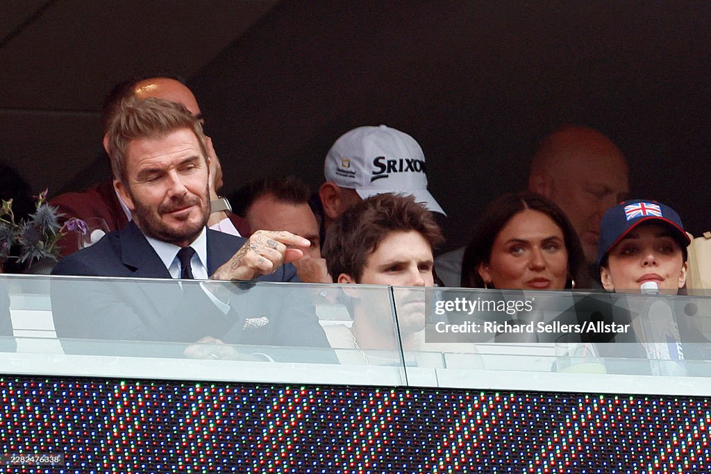 Beckham phong độ lịch l&atilde;m cũng phải cau m&agrave;y thất vọng về tuyển Anh khi bị Ghana cầm ho&agrave;  - Ảnh 2.