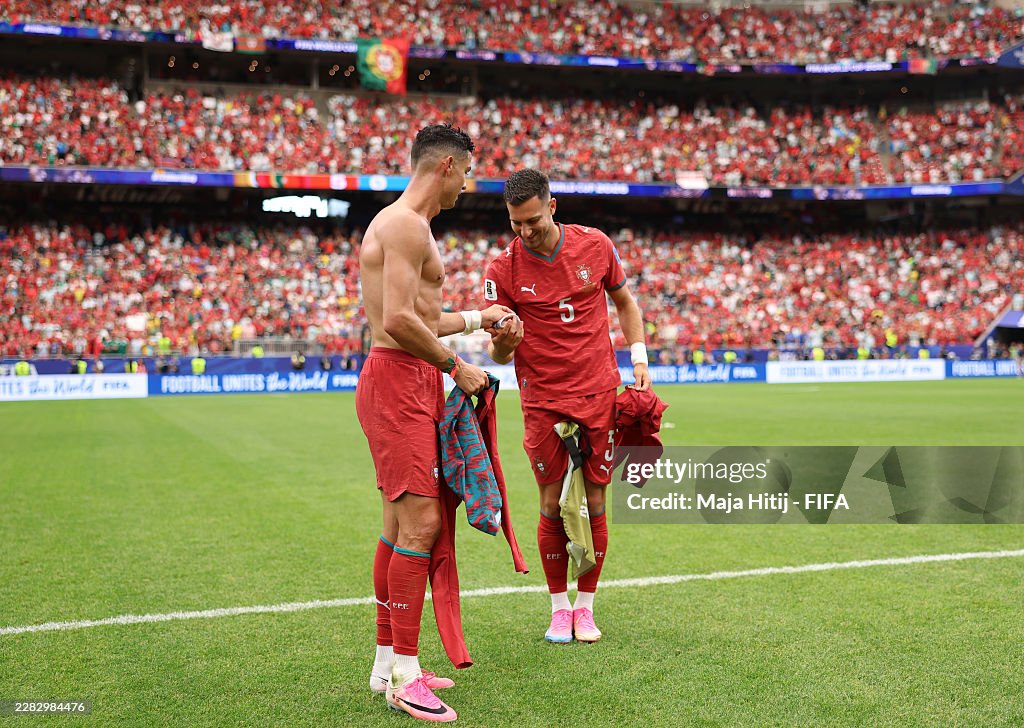 V&igrave; sao Ronaldo lại kh&ocirc;ng "Siu" ngay sau pha ghi b&agrave;n đỉnh cao ở World Cup? - Ảnh 6.