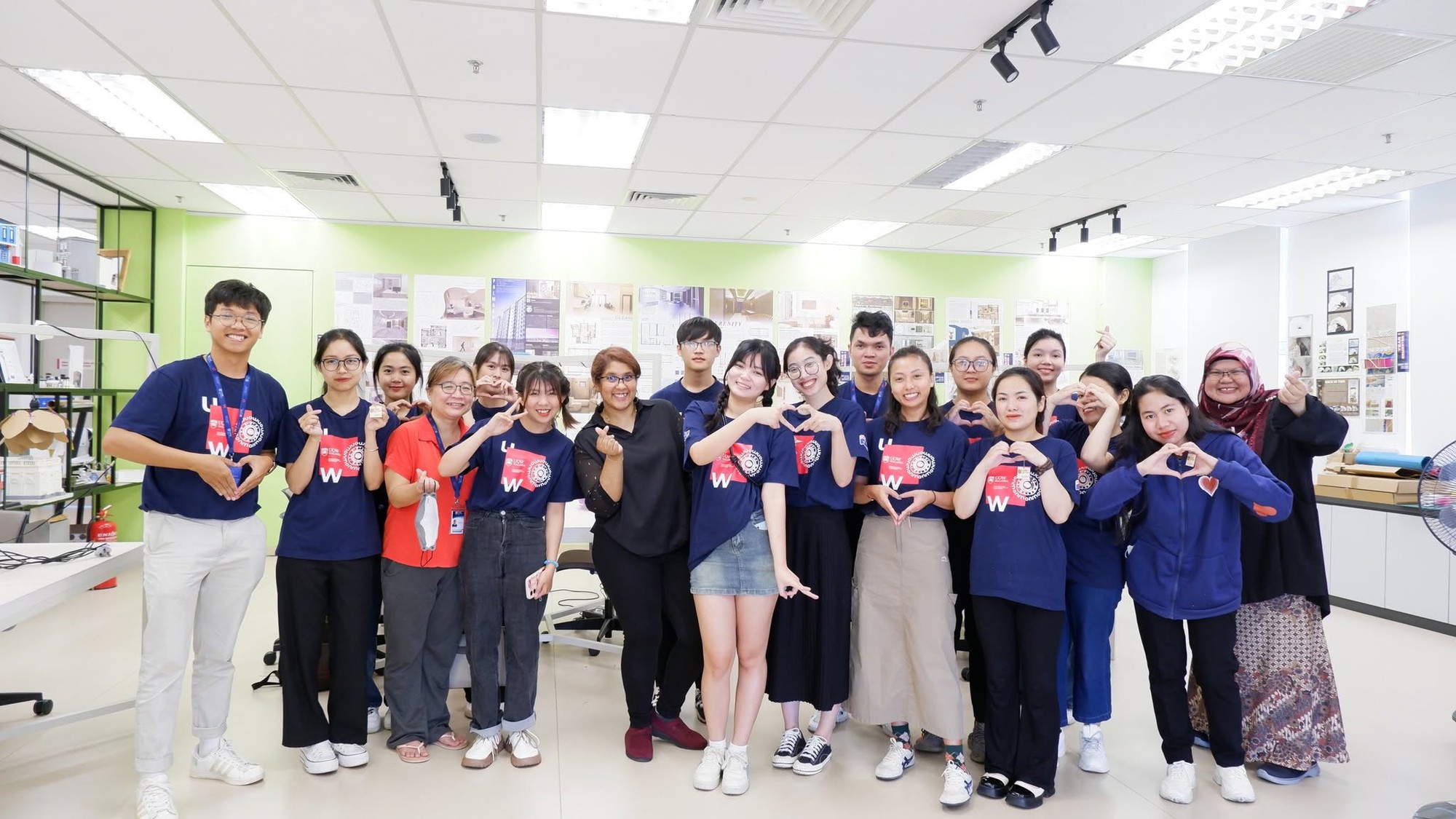 Sinh vi&ecirc;n YersinUni học c&ugrave;ng doanh nghiệp, trưởng th&agrave;nh từ trải nghiệm thực tế - Ảnh 3.
