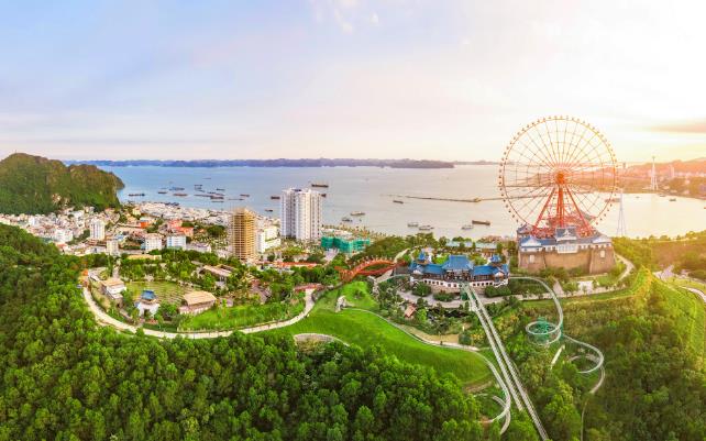 10 năm có một lần: Sun World Ha Long ưu đãi chơi 3 công viên thả ga hai ngày liên tiếp chỉ từ 400.000 đồng - Ảnh 1. 10 năm có một lần: Sun World Ha Long ưu đãi chơi 3 công viên thả ga hai ngày liên tiếp chỉ từ 400.000 đồng - Ảnh 1.
