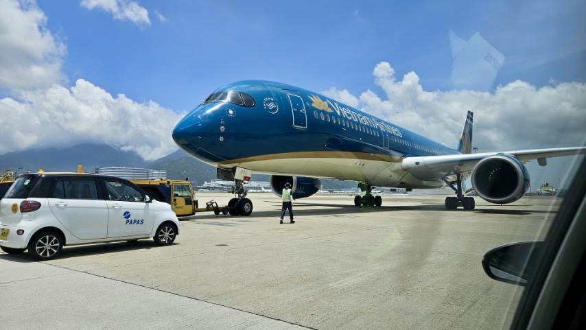 M&aacute;y bay Vietnam Airlines chuyển hướng hạ c&aacute;nh khẩn cấp tại Hồng K&ocirc;ng - Ảnh 1.