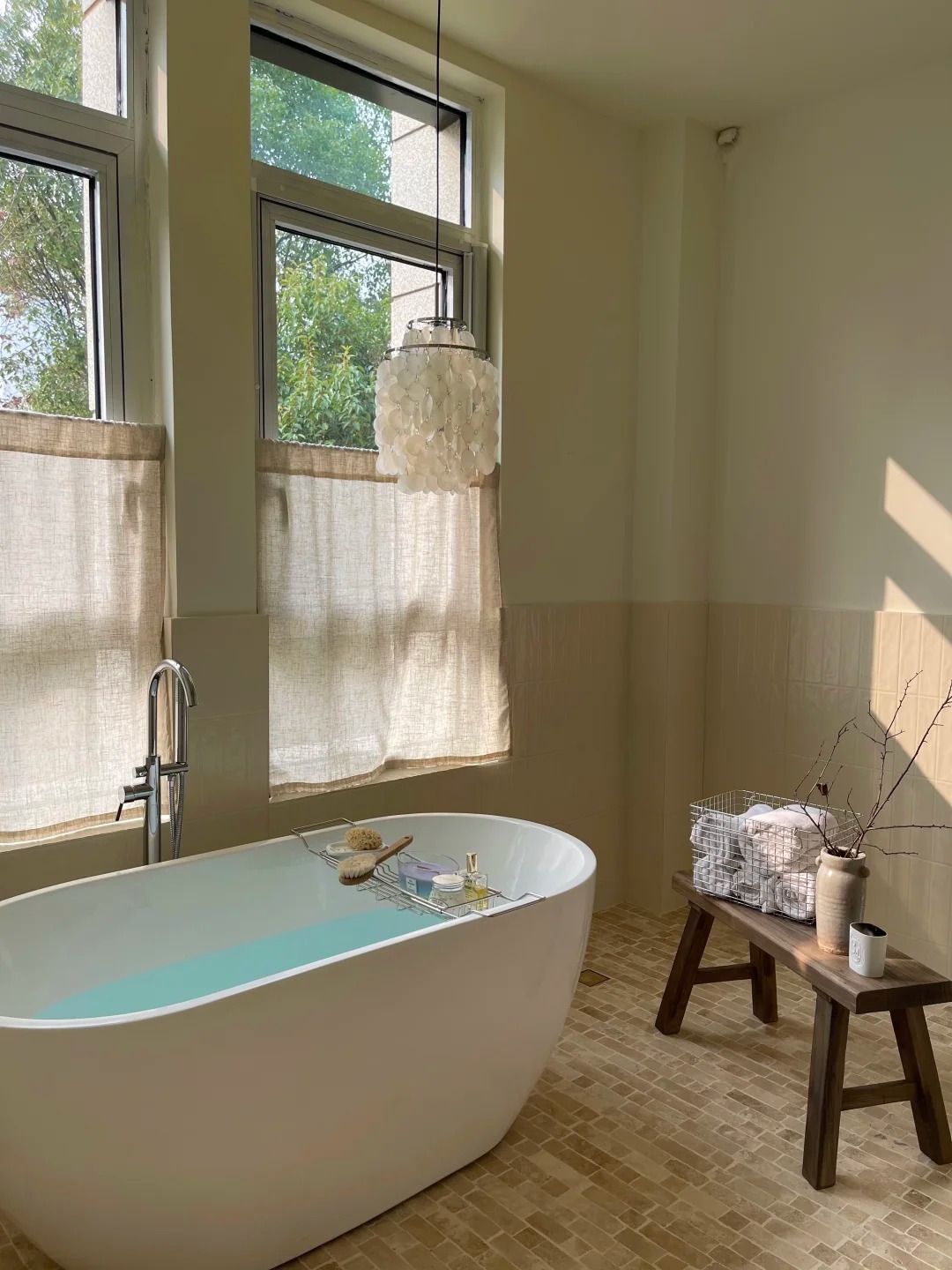 30 tuổi đi thu&ecirc; nh&agrave;, chi th&ecirc;m 1,1 tỷ đồng để cải tạo kh&ocirc;ng gian rộng 200m2, trồng cả vườn rau sạch để ăn- Ảnh 14.