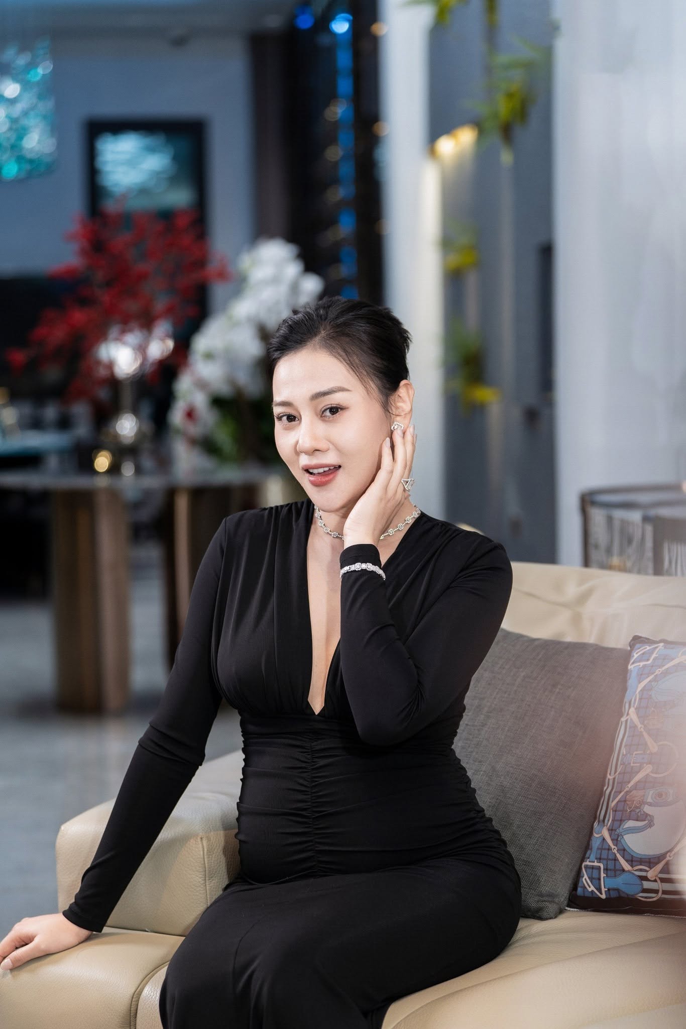 Bức ảnh h&eacute; lộ cuộc sống thật của Phương Oanh hậu biến cố- Ảnh 5.