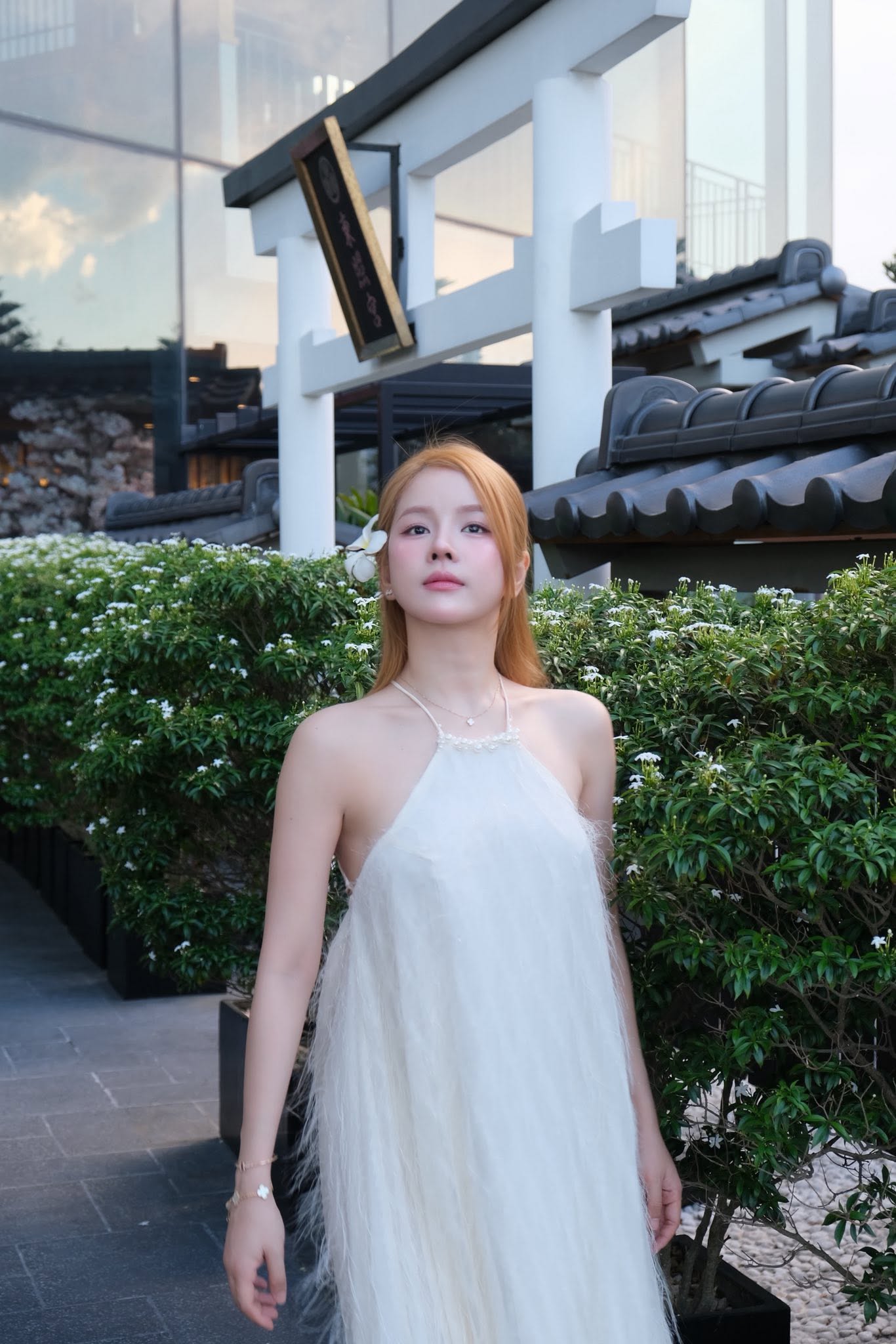 Mỹ nh&acirc;n Vbiz 31 tuổi mặt nhỏ xinh như b&uacute;p b&ecirc;, lần n&agrave;o l&ecirc;n đồ đi biển cũng đẹp "b&ugrave;ng nổ"- Ảnh 5.