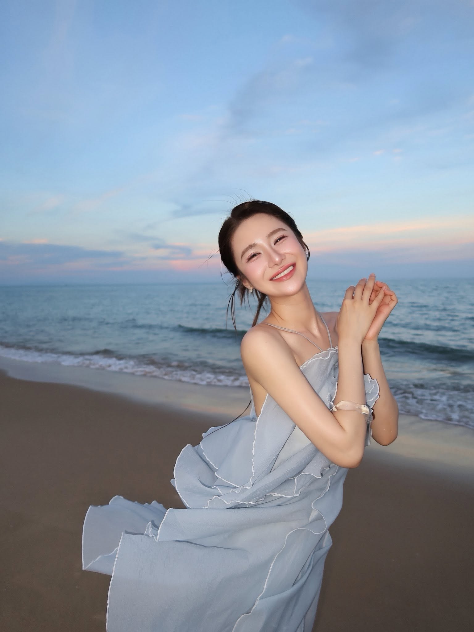 Mỹ nh&acirc;n Việt l&ecirc;n đồ đi ăn cưới g&acirc;y sốt MXH, được c&otilde;i mạng nhận x&eacute;t l&agrave; "phi&ecirc;n bản đẹp nhất"- Ảnh 1.