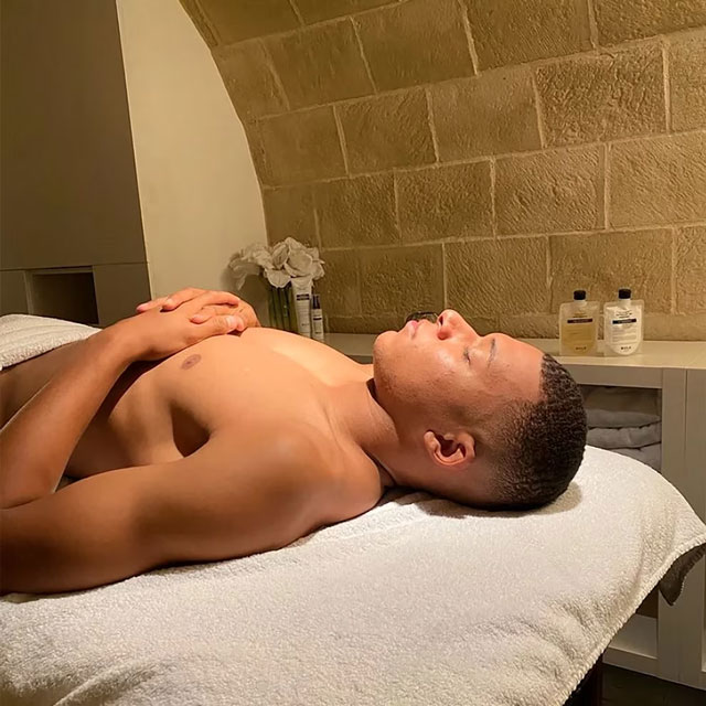 Ng&ocirc;i nh&agrave; của Kylian Mbappe - Ảnh 10.
